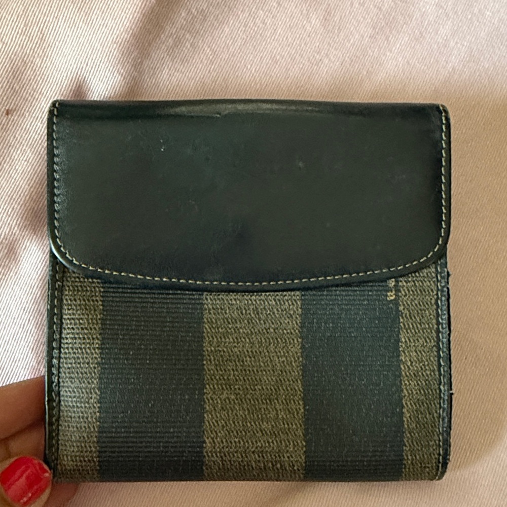 Fendi Wallet - Picture 3 of 10